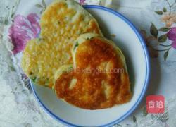 韭菜鸡蛋爱心饼的做法图解6