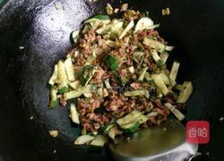 炒面条的做法图解3