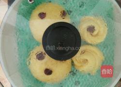 淡奶玫瑰南瓜馒头的做法图解6