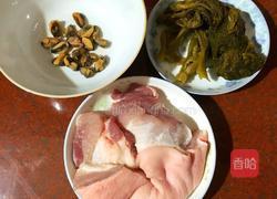 淡菜肘子肉咸菜汤的做法图解1