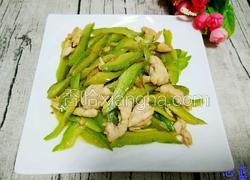 苦瓜炒鸡肉
