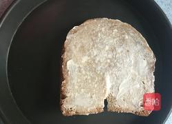 生菜面包沙拉的做法图解2