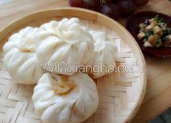 白菜腊肉豆腐包
