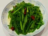 炝炒南瓜蔓