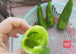 虎皮尖椒的做法图解1