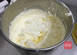 玫瑰爱心蛋糕的做法图解3