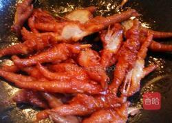 西瓜皮炒鸡脚的做法图解5