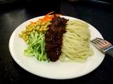 腊肠肉酱面