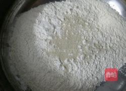 红豆油饼的做法图解1
