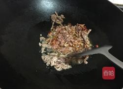 泡椒牛肉的做法图解5