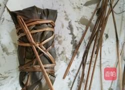 粽子 （猪肉咸蛋绿豆花生干贝虾米）的做法图解18