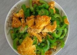 家常菜苦瓜炒蛋