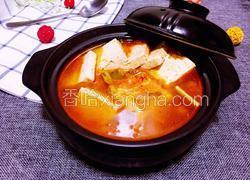 五花肉辣白菜豆腐汤