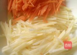  鸡蛋土豆饼的做法图解1