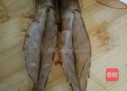 蒜蓉虾的做法图解1
