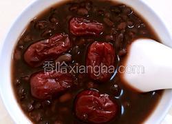 黑豆黑米红枣粥