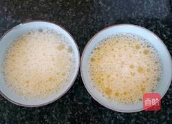 蒸鸡蛋糕的做法图解1