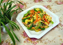 青椒胡萝卜炒鸡蛋
