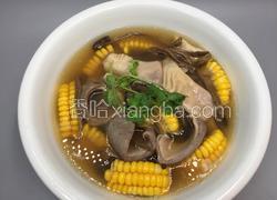 猪肚玉米茶树菇汤