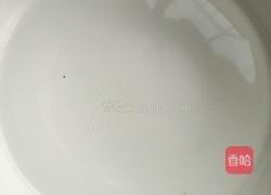 麻酱鸡蛋炒面的做法图解2
