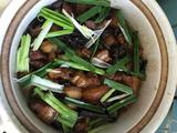 红烧肉炖干蘑菇的做法[图]