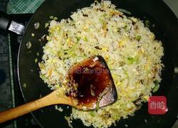 黄金炒饭的做法图解7