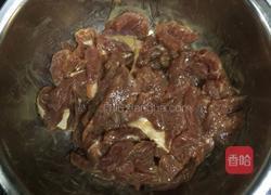 彩椒炒牛肉的做法图解3
