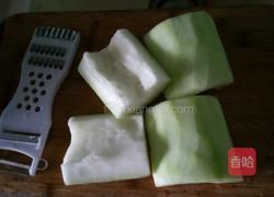胡瓜鸡蛋饼的做法图解1