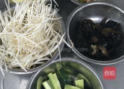 水煮牛肉的做法图解1