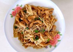 金针菇炒肉丝
