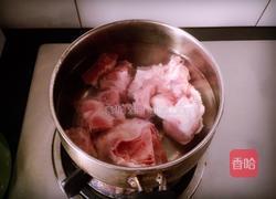 海带枸杞排骨汤的做法图解2