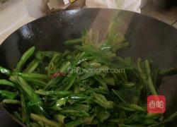蒜香油麦菜的做法图解6