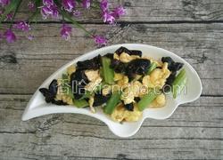 木耳炒西芹
