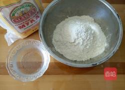 葱油酥脆饼(葱油烤饼)的做法图解1