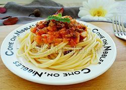 牛肉番茄沙司意大利面