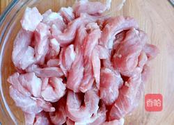 蒜苔炒肉的做法图解2