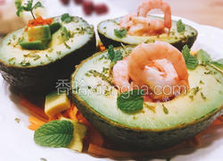 法式牛油果鲜虾沙拉
