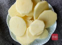 干锅土豆片的做法图解2