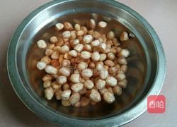 家常莲藕排骨汤的做法图解1