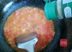 西红柿炒蘑菇鸡蛋浇汁手擀面的做法图解8