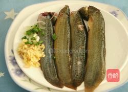 泥鳅鸡蛋汤的做法图解1