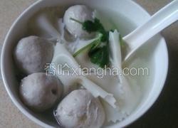 肉丸蝴蝶面汤