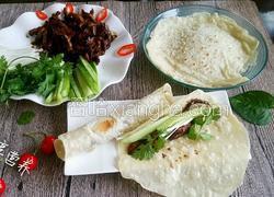 京酱肉丝卷饼