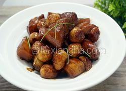 虎皮鹌鹑蛋烧肉