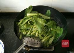 香菇炒油菜的做法图解5