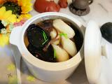 山药香菇木耳汤