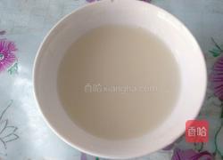 绿豆沙包子的做法图解1