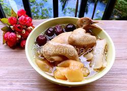 花胶玉竹炖乳鸽