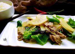 青椒土豆片炒肉