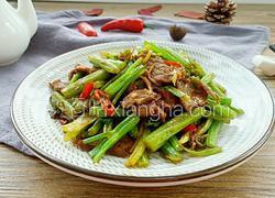 芹菜牛肉
